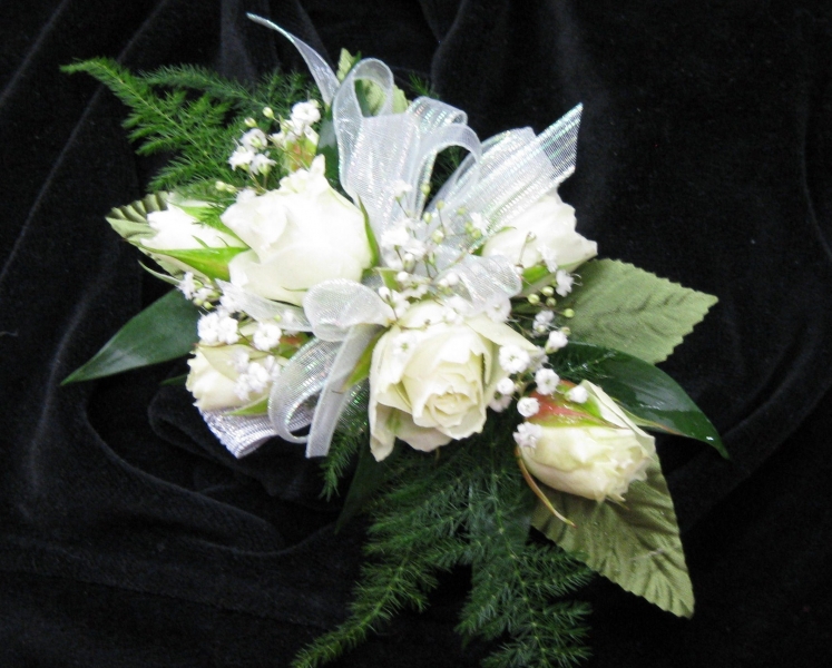 order wrist corsage online